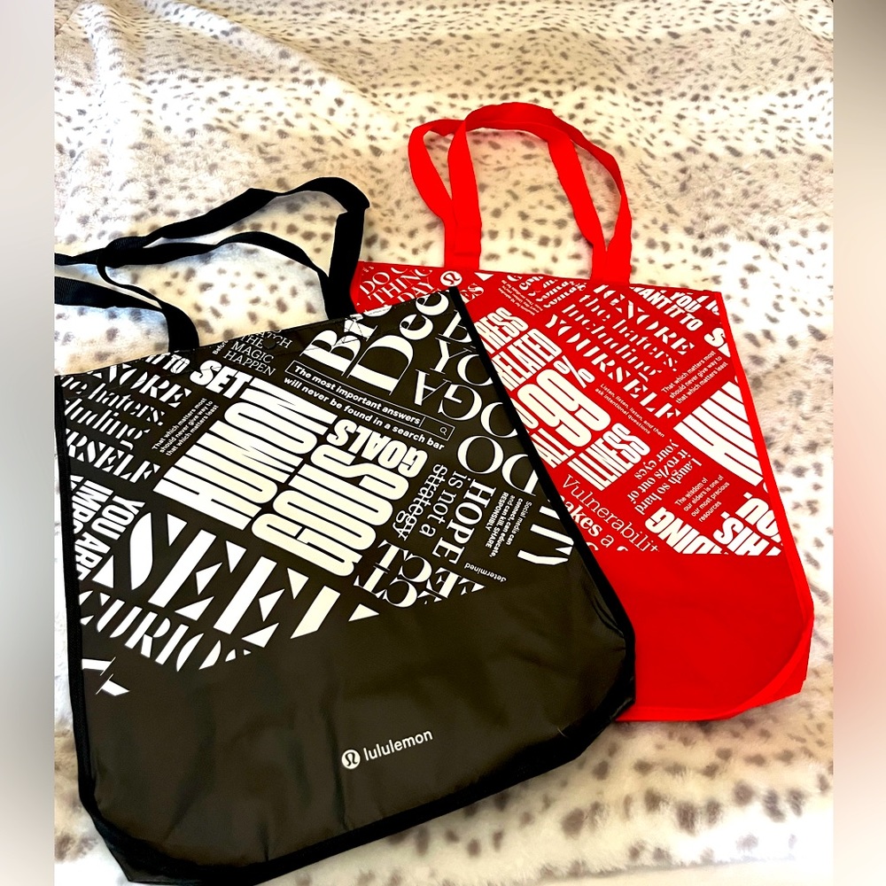 Lululemon athletic bags
